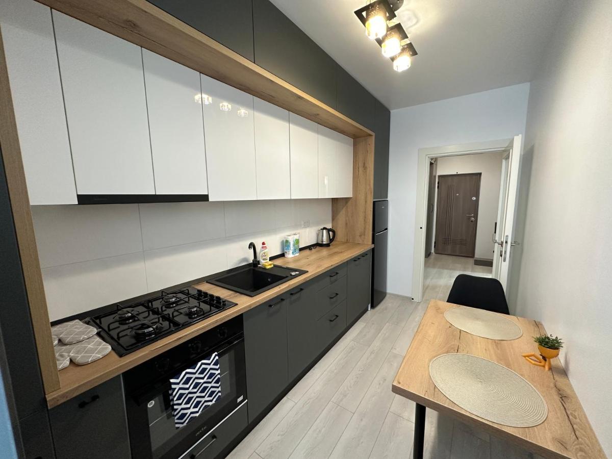 Renting Solutions Studio ヤシ エクステリア 写真